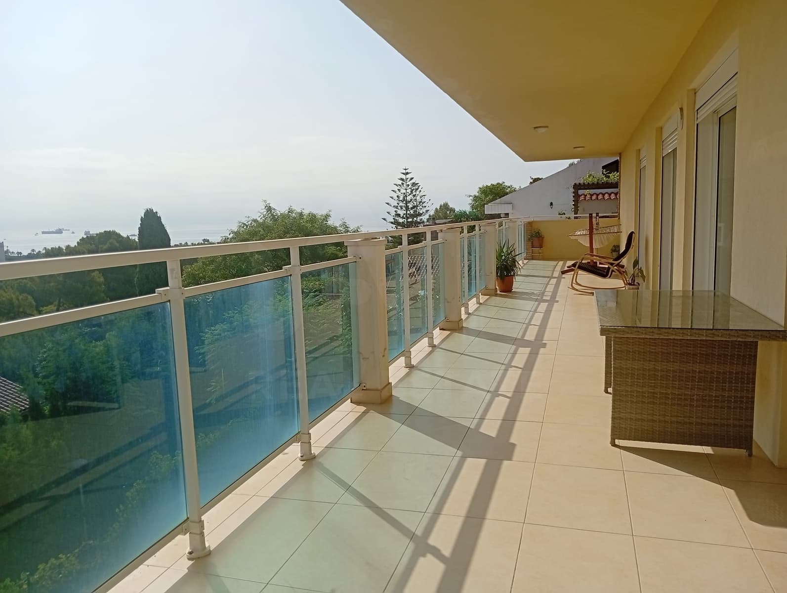 6 soveværelse Byhus til salg i Tarragona by med swimmingpool garage - € 690.000 (Ref: 9988371)