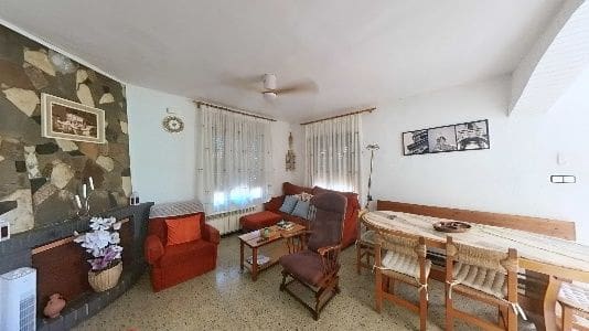 3 sovrum Hus till salu i Fonollosa med garage - 199 000 € (Ref: 9988377)