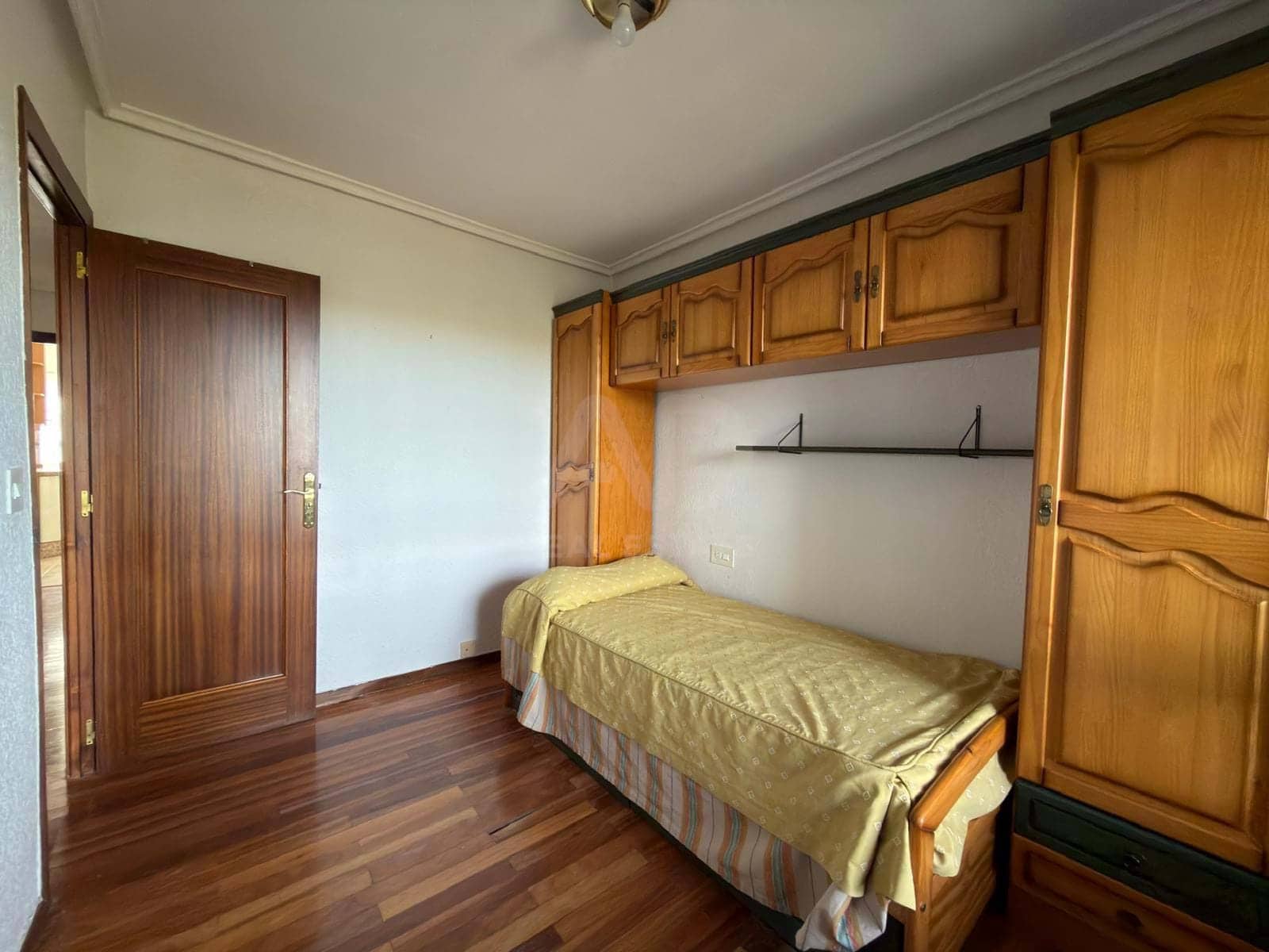 Apartamento de 4 habitaciones en León ciudad en venta con garaje - 299.000 € (Ref: 9988379)