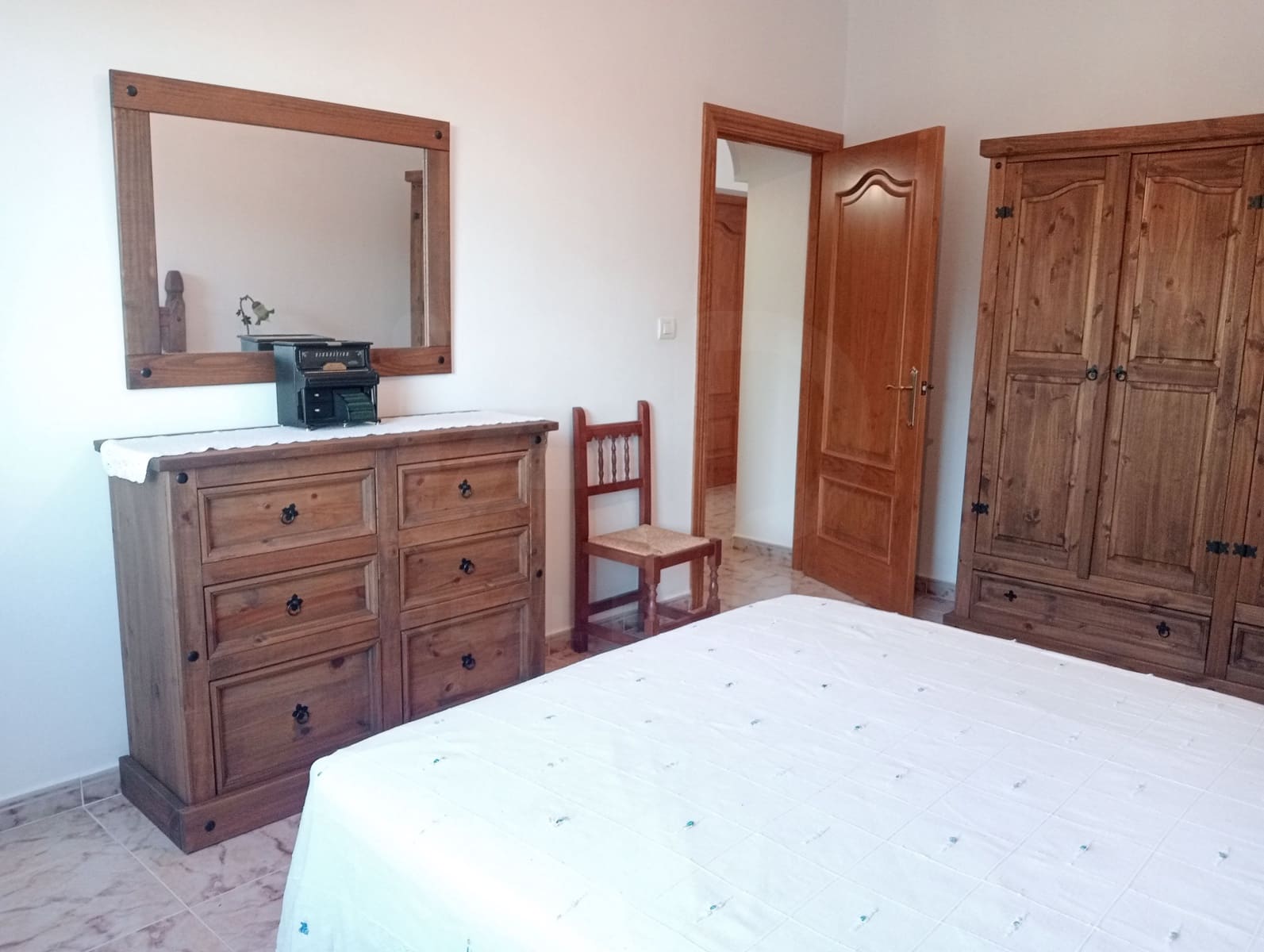 5 sypialnia Willa na sprzedaż w Miasto Grenada - 165 000 € (Ref: 9988380)