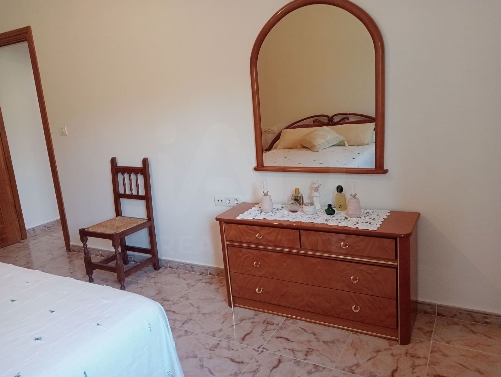 5 sypialnia Willa na sprzedaż w Miasto Grenada - 165 000 € (Ref: 9988380)