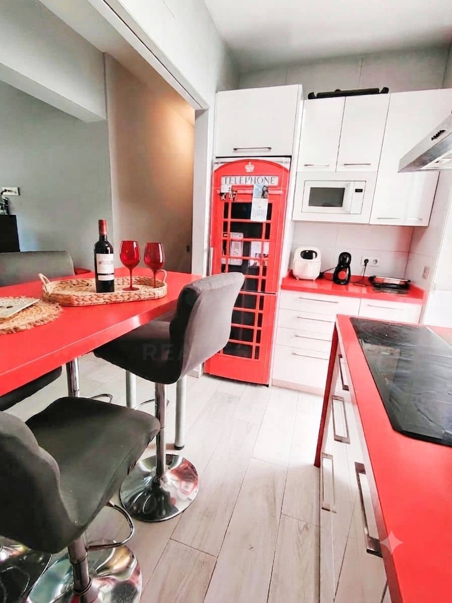 3 sovrum Lägenhet till salu i Malaga stad - 279 000 € (Ref: 9988381)