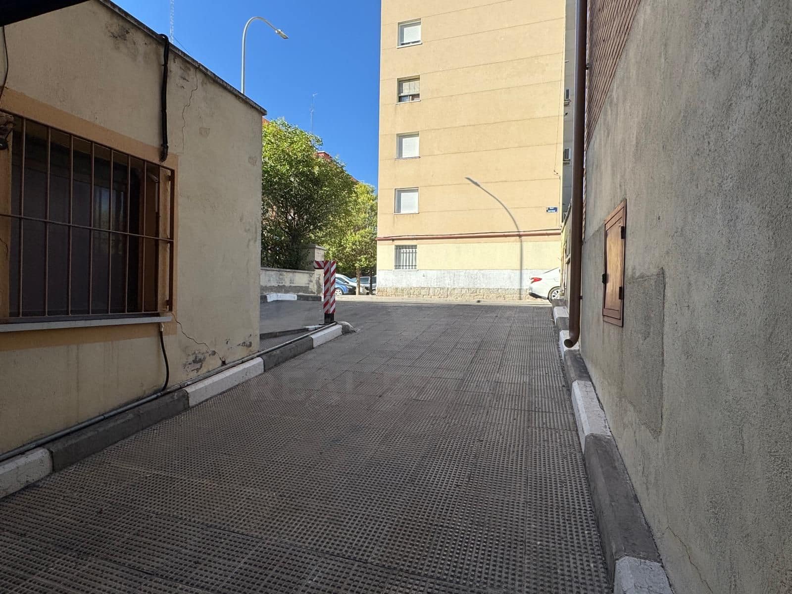 Garasje til salgs i Madrid by - € 12 694 (Ref: 9988382)