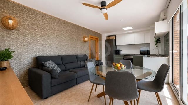 3 soveværelse Lejlighed til salg i Tarragona by med swimmingpool - € 266.000 (Ref: 9988385)