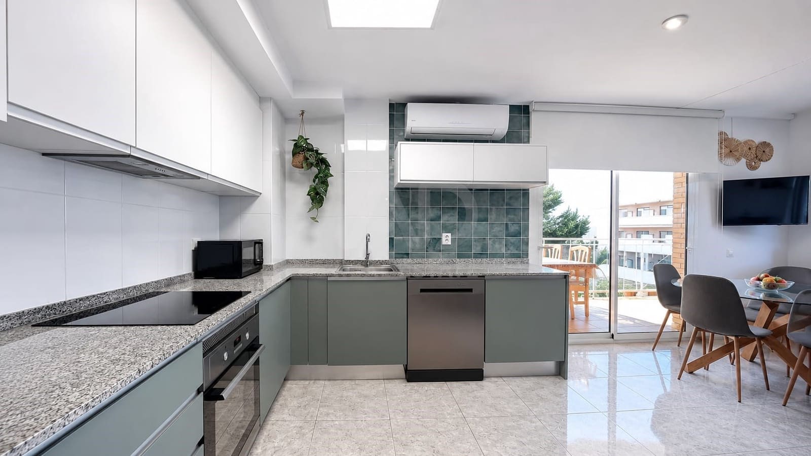 3 sypialnia Apartament na sprzedaż w Miasto Tarragona z basenem - 266 000 € (Ref: 9988385)
