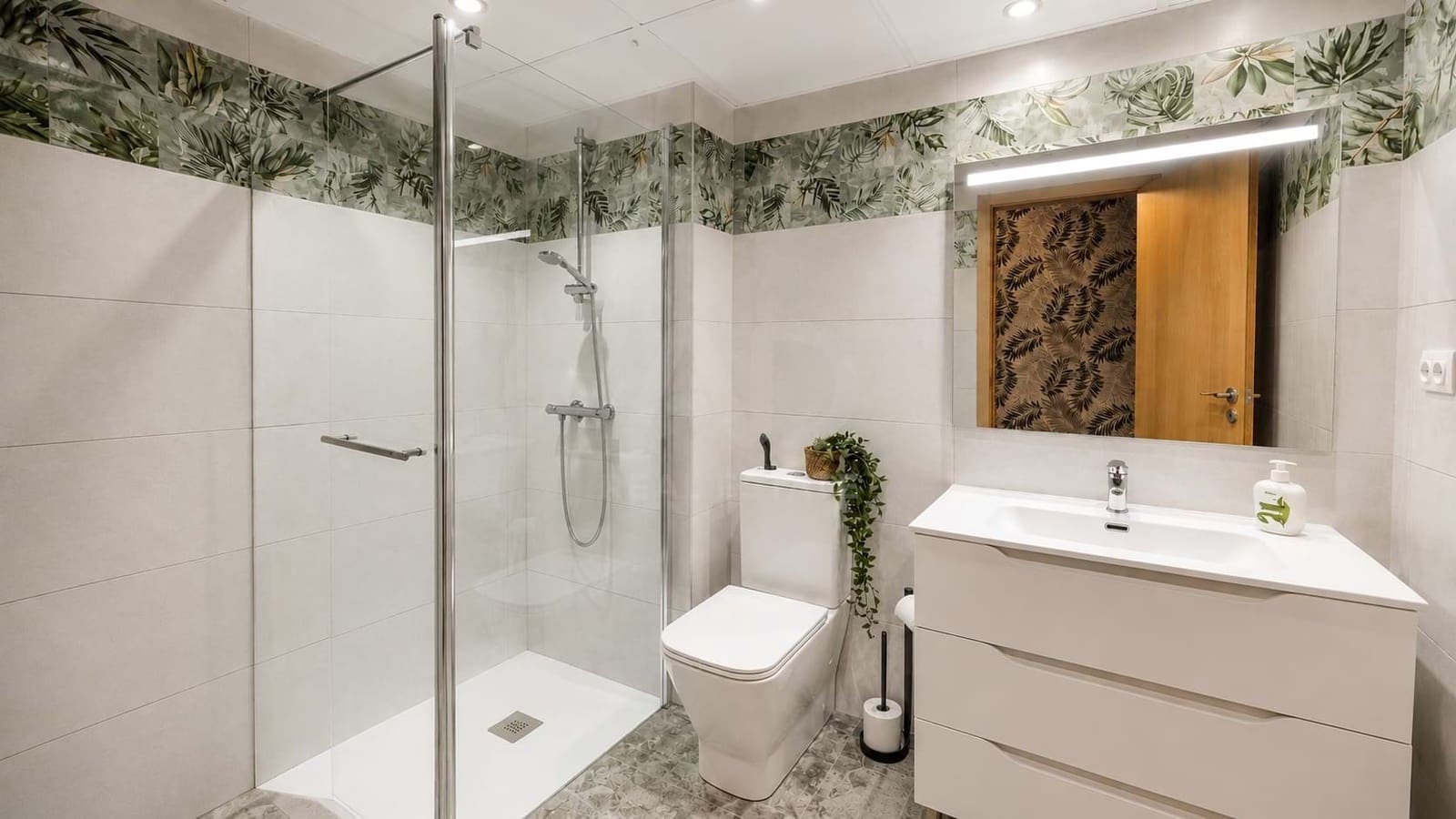3 sypialnia Apartament na sprzedaż w Miasto Tarragona z basenem - 266 000 € (Ref: 9988385)