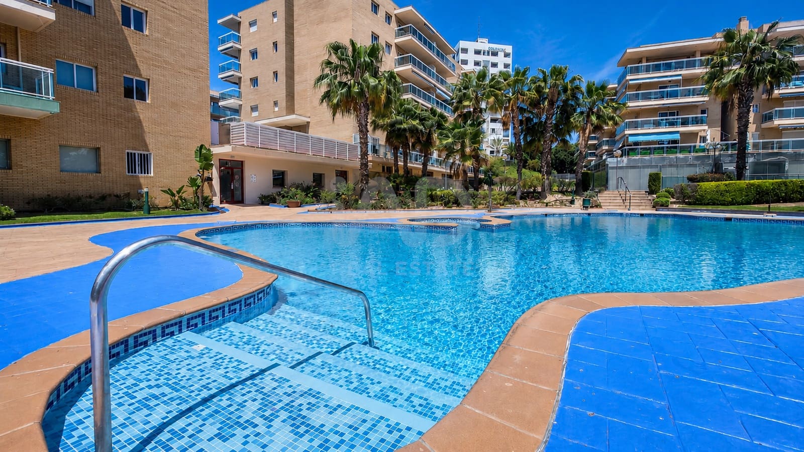 3 sypialnia Apartament na sprzedaż w Miasto Tarragona z basenem - 266 000 € (Ref: 9988385)
