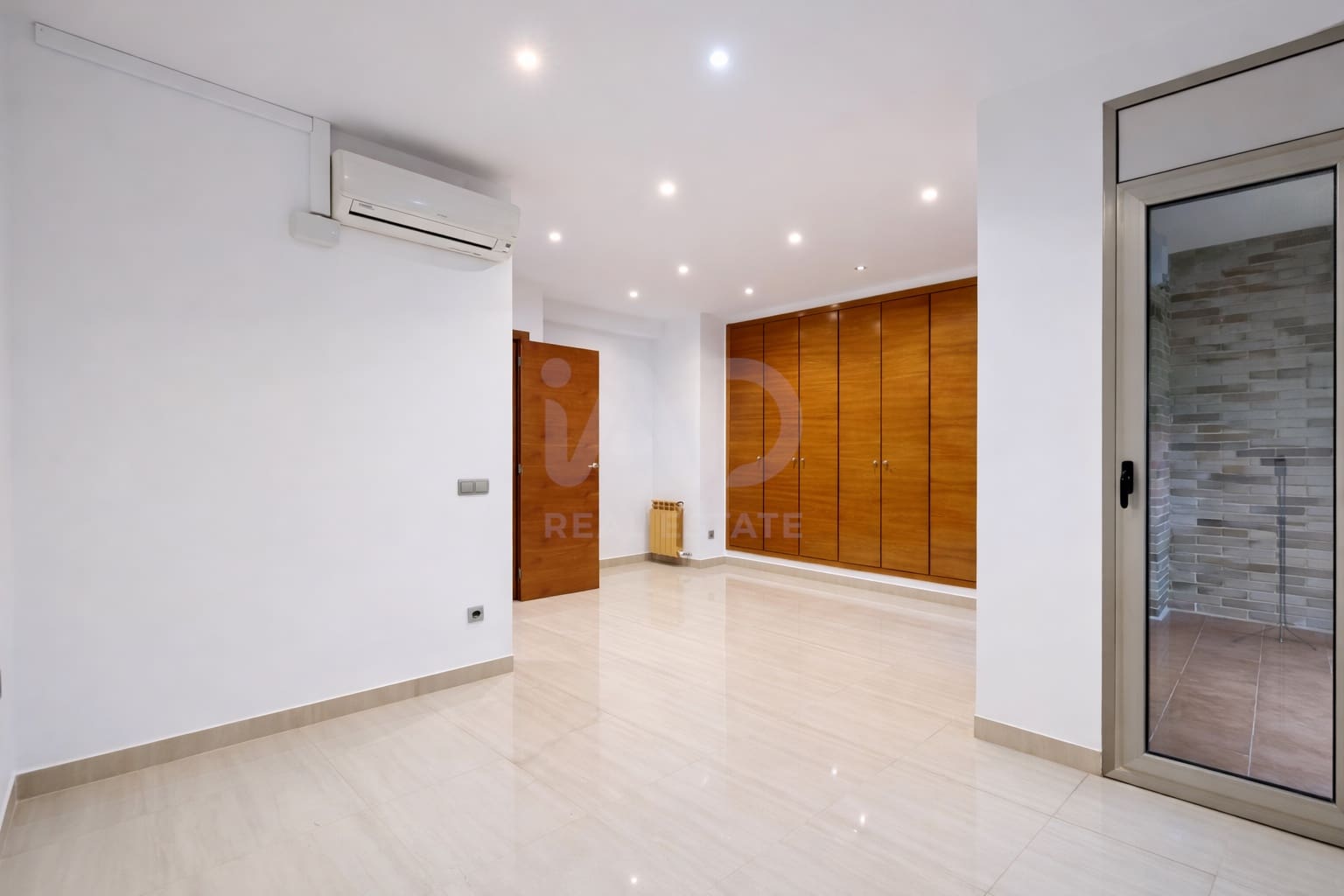 4 bedroom Terraced Villa for sale in Tarragona city with pool garage - € 549,000 (Ref: 9988386)