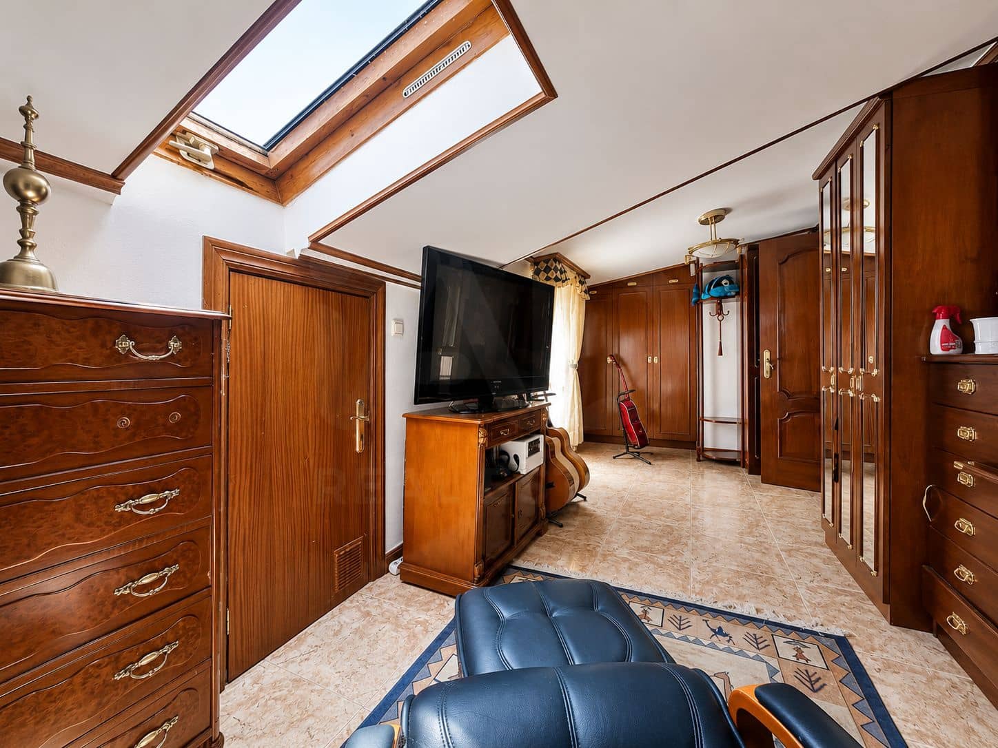 6 soveværelse Byhus til salg i Burgos by med swimmingpool garage - € 975.000 (Ref: 9988387)