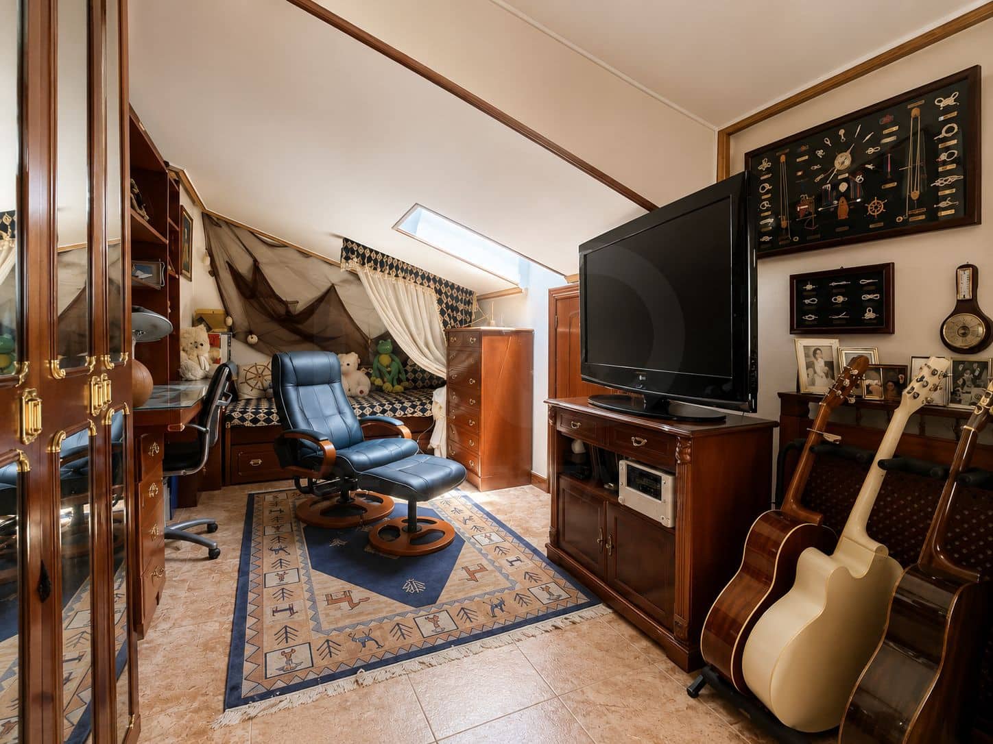 6 soveværelse Byhus til salg i Burgos by med swimmingpool garage - € 975.000 (Ref: 9988387)