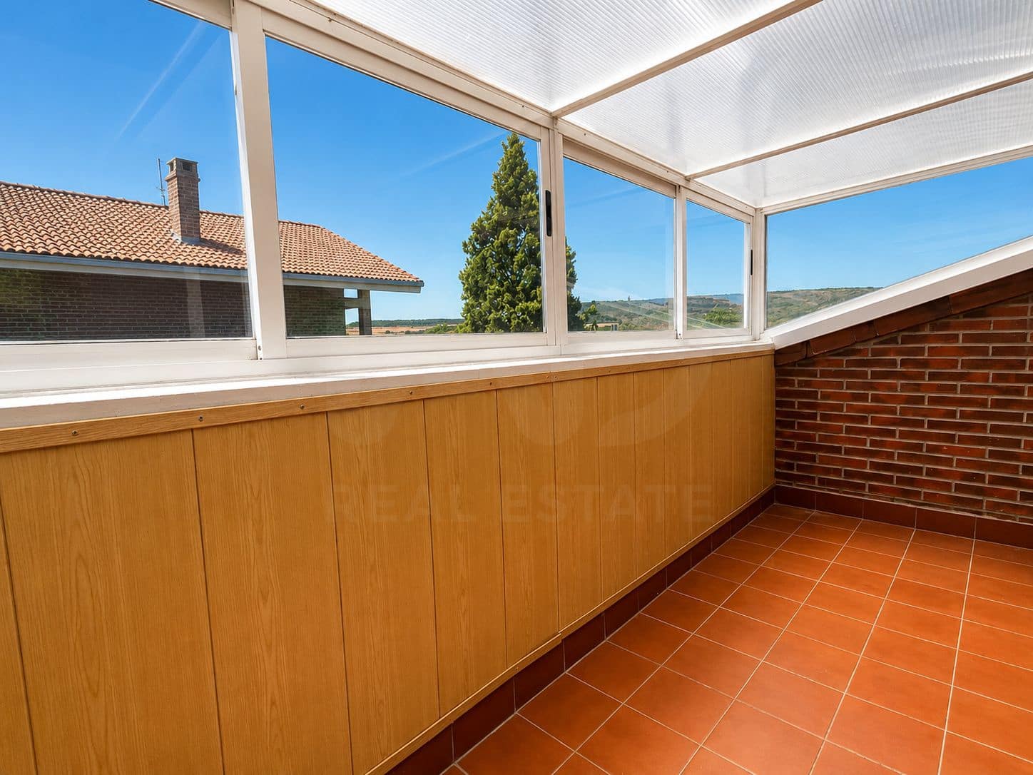 6 soveværelse Byhus til salg i Burgos by med swimmingpool garage - € 975.000 (Ref: 9988387)