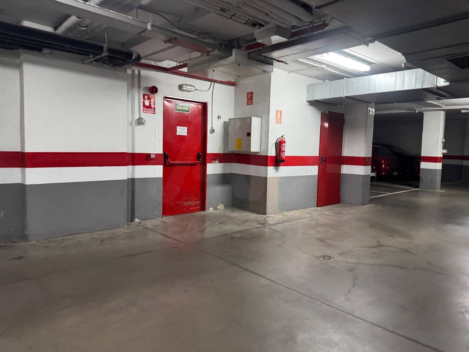 Garasje til salgs i Madrid by - € 22 950 (Ref: 9988391)