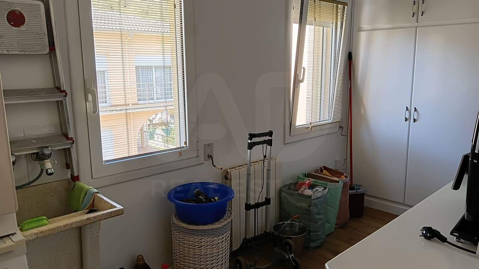 6 slaapkamer Huis te koop in Gerona stad met garage - € 500.000 (Ref: 9988393)