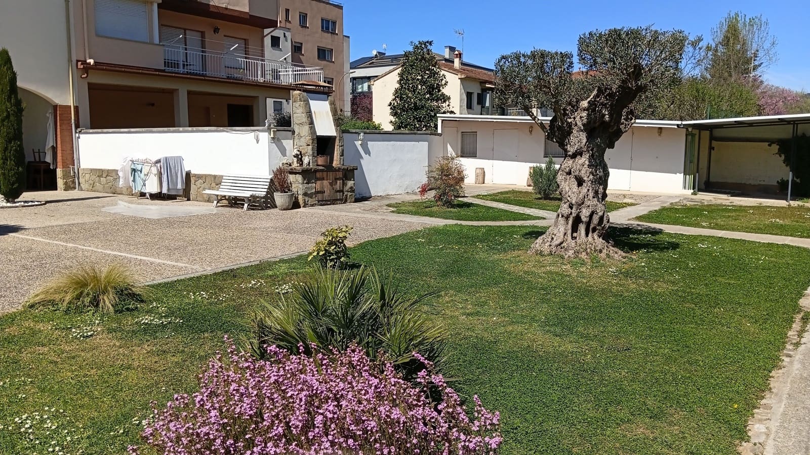6 slaapkamer Huis te koop in Gerona stad met garage - € 500.000 (Ref: 9988393)