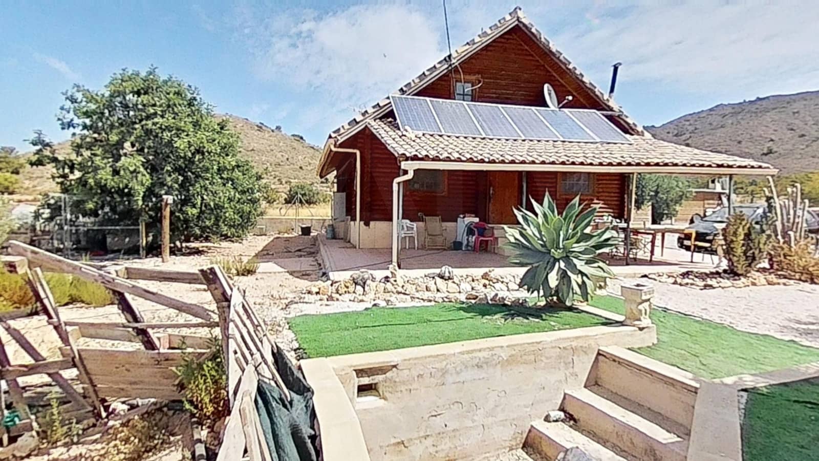 Finca/Casa Rural de 3 habitaciones en Alicante / Alacant ciudad en venta - 220.000 € (Ref: 9988394)