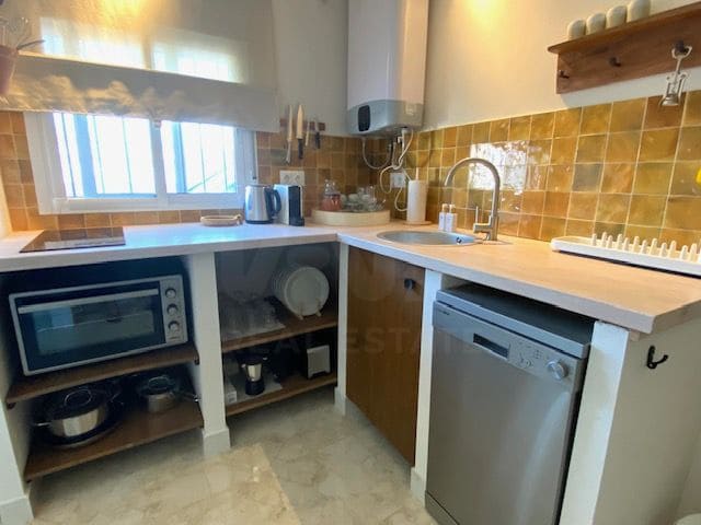 4 Zimmer Haus zu verkaufen in Cadiz Stadt - 215.000 € (Ref: 9988395)