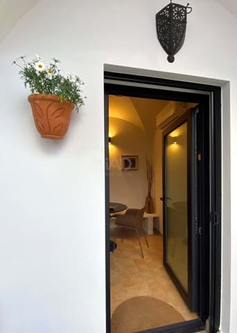 4 bedroom Townhouse for sale in Arcos de la Frontera - € 215,000 (Ref: 9988395)