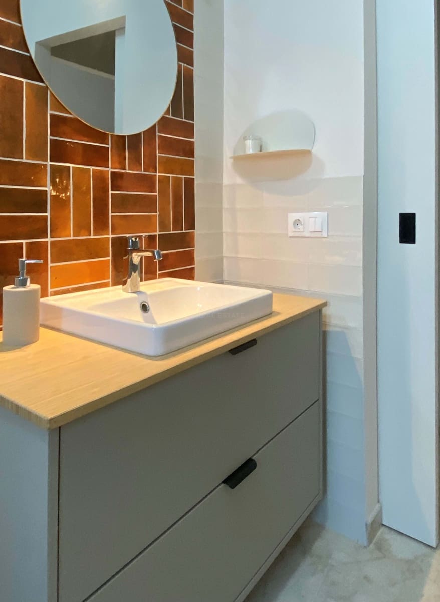 4 Zimmer Haus zu verkaufen in Cadiz Stadt - 215.000 € (Ref: 9988395)