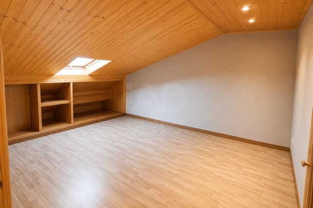 3 slaapkamer Appartement te koop in Ferrol - € 125.000 (Ref: 9988397)