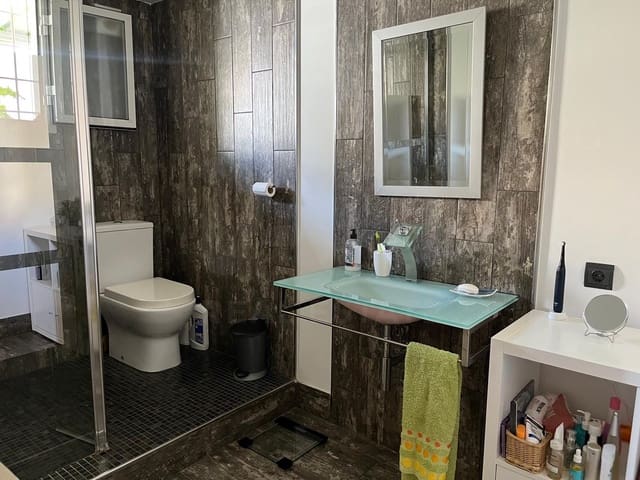 Dom na sprzedaż w Sant Antoni de Portmany - 1 260 000 € (Ref: 9988398)