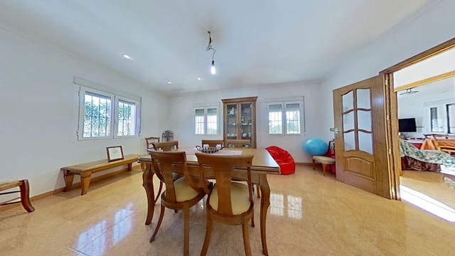 Chalet de 3 habitaciones en Crevillente / Crevillent en venta con garaje - 485.000 € (Ref: 9988400)