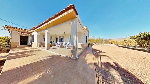 Chalet de 3 habitaciones en Crevillente / Crevillent en venta con garaje - 485.000 € (Ref: 9988400)