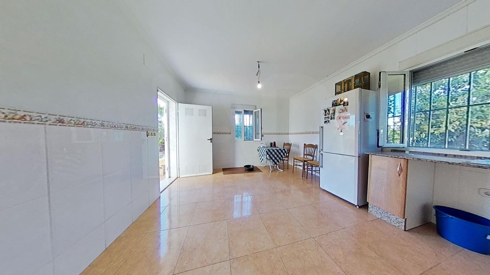 Chalet de 3 habitaciones en Crevillente / Crevillent en venta con garaje - 485.000 € (Ref: 9988400)