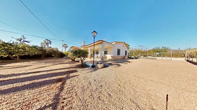 Chalet de 3 habitaciones en Crevillente / Crevillent en venta con garaje - 485.000 € (Ref: 9988400)