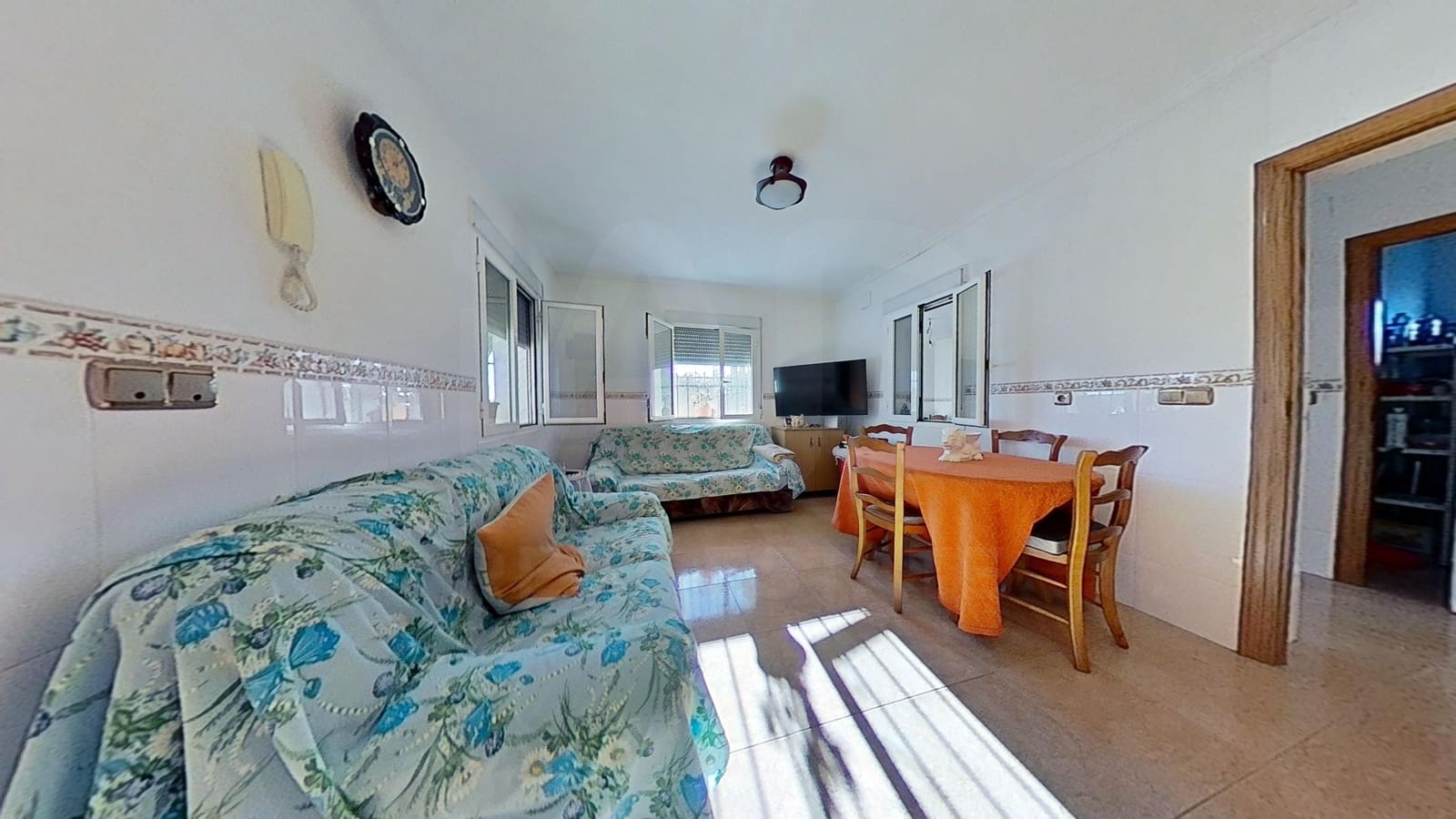 Chalet de 3 habitaciones en Crevillente / Crevillent en venta con garaje - 485.000 € (Ref: 9988400)