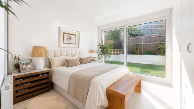 3 bedroom Apartment for sale in Tarragona city with pool - € 390,000 (Ref: 9988402)