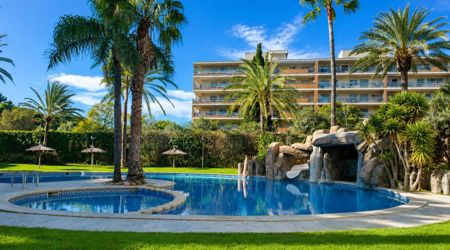 3 bedroom Apartment for sale in Tarragona city with pool - € 390,000 (Ref: 9988402)