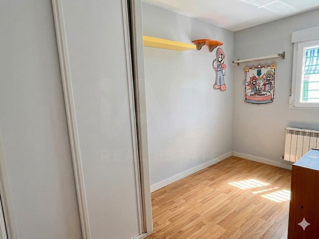 3 sovrum Lägenhet till salu i Madrid stad - 325 000 € (Ref: 9988403)