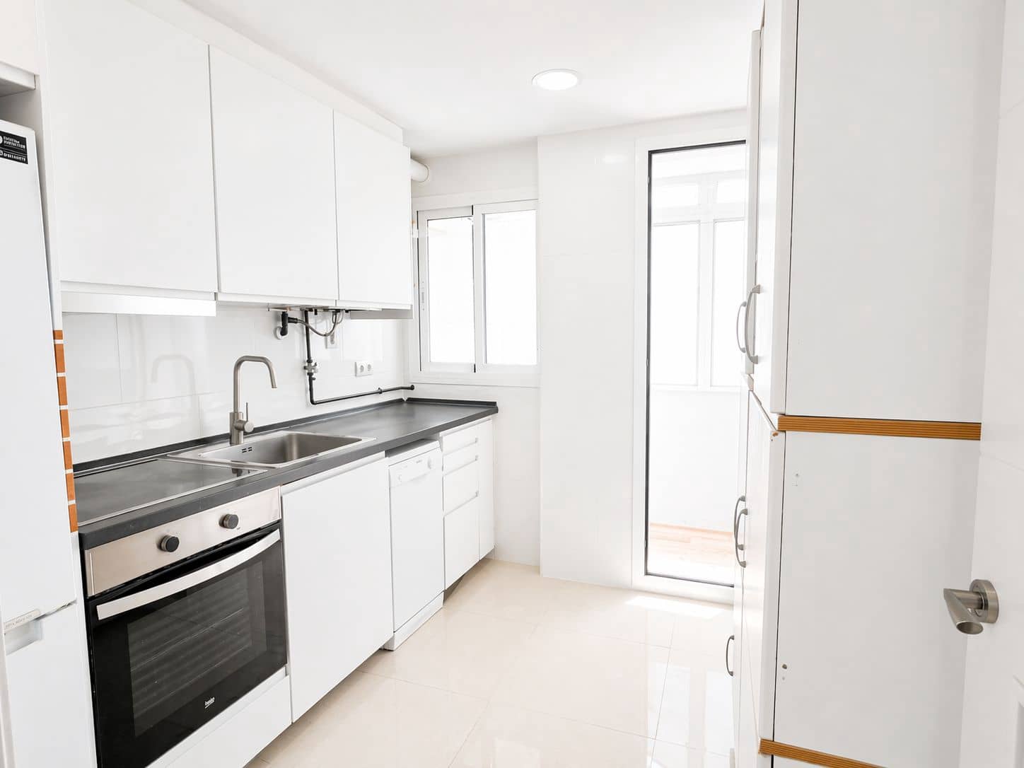 3 sovrum Lägenhet till salu i Madrid stad - 325 000 € (Ref: 9988403)