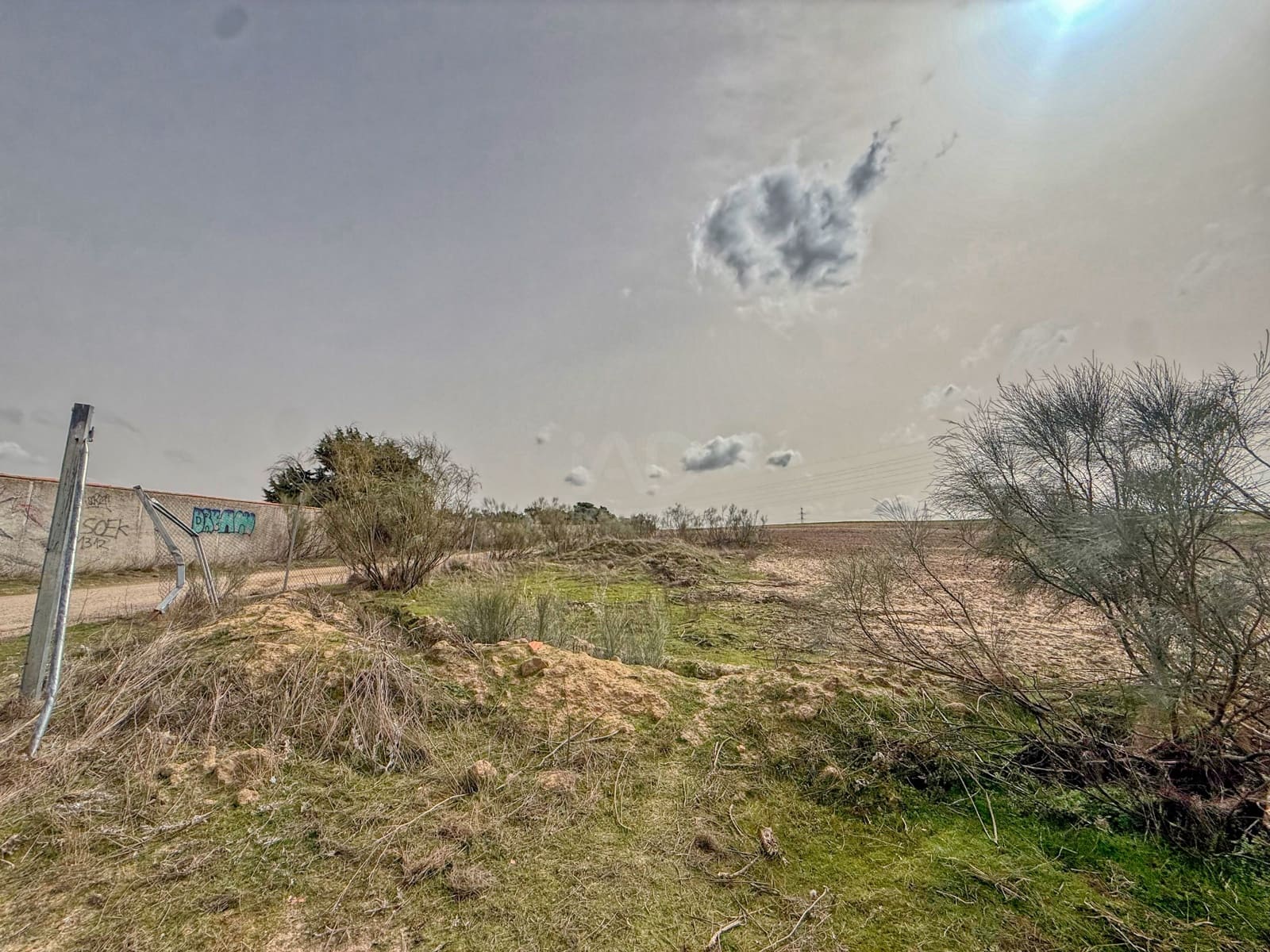 Mark till salu i Madrid stad - 2 200 000 € (Ref: 9988406)