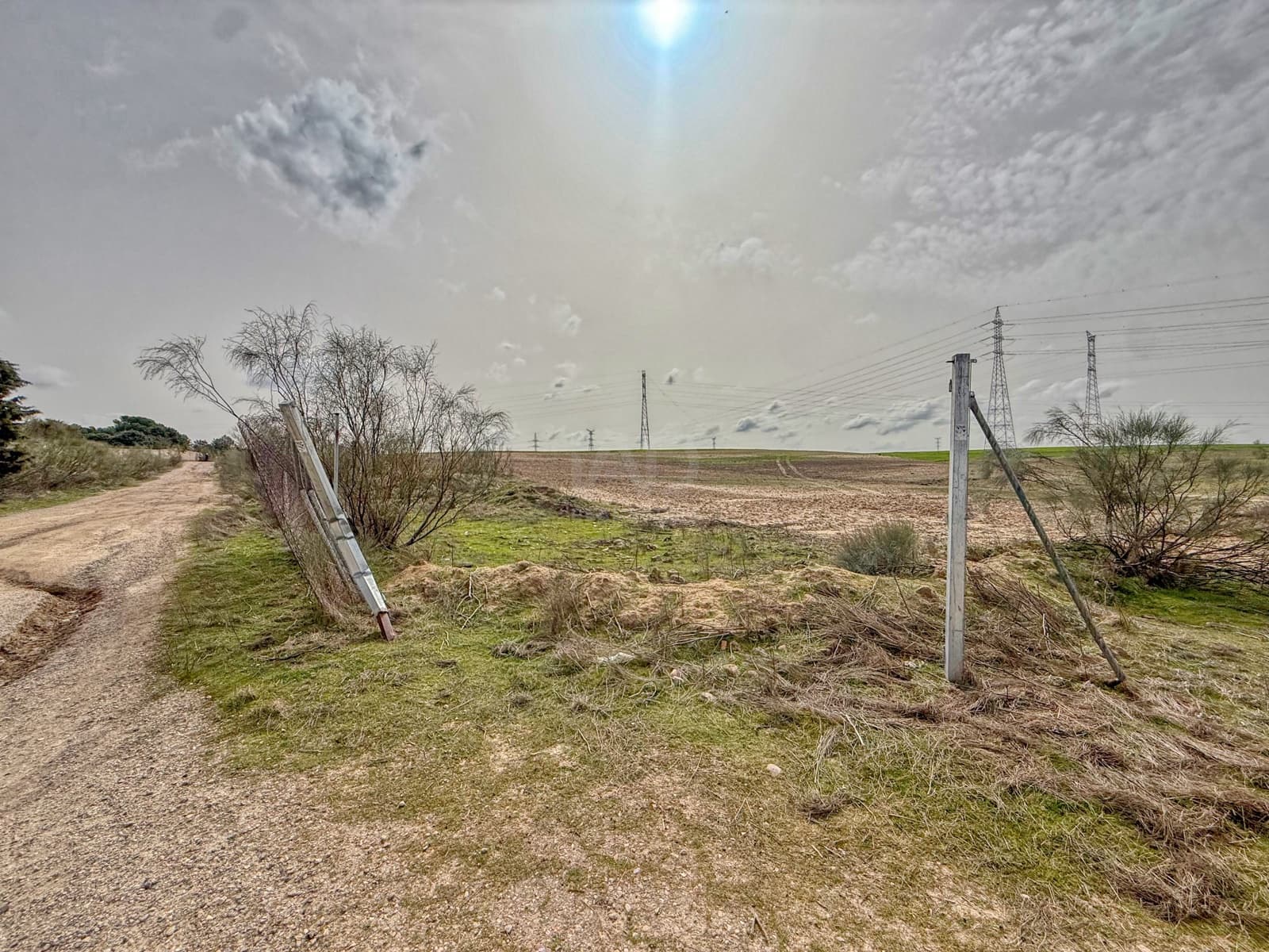 Mark till salu i Madrid stad - 2 200 000 € (Ref: 9988406)