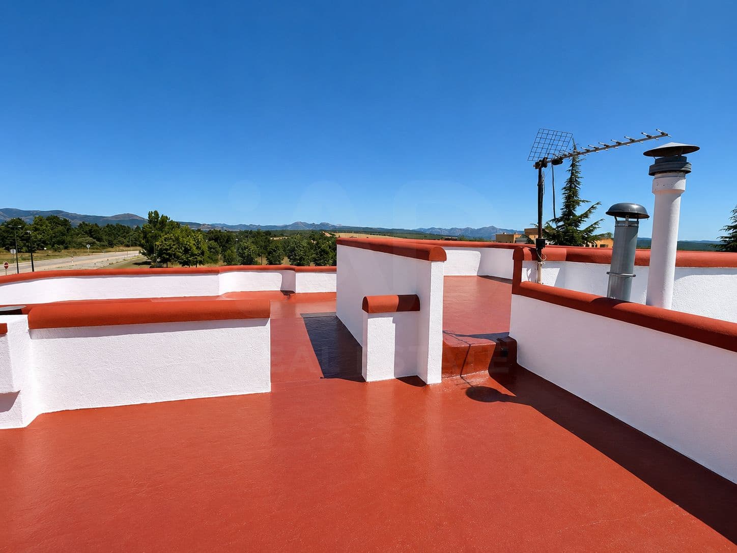 3 Zimmer Haus zu verkaufen in Leon Stadt mit Garage - 179.900 € (Ref: 9988407)