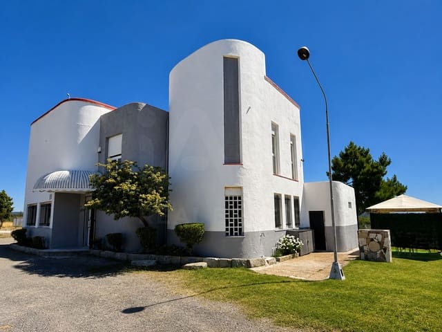 3 Zimmer Haus zu verkaufen in León Stadt mit Garage - 179.900 € (Ref: 9988407)