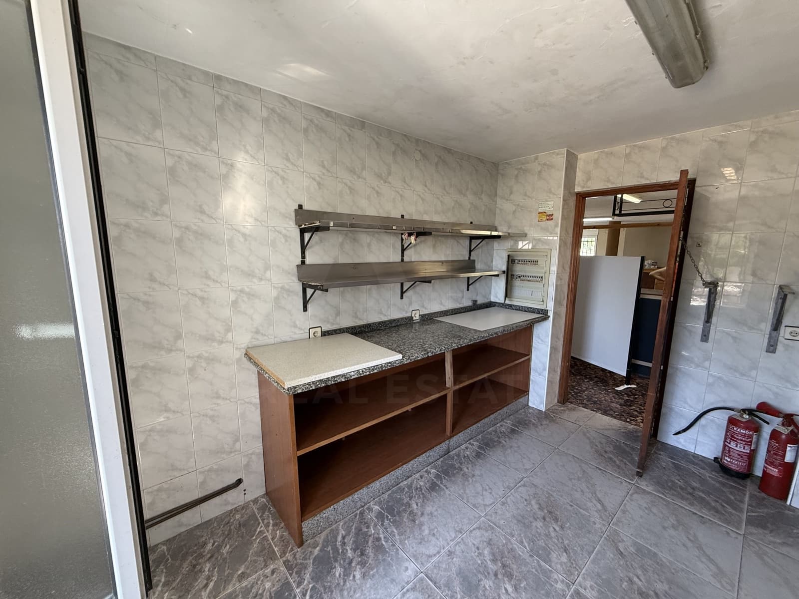 3 Zimmer Haus zu verkaufen in Leon Stadt mit Garage - 179.900 € (Ref: 9988407)