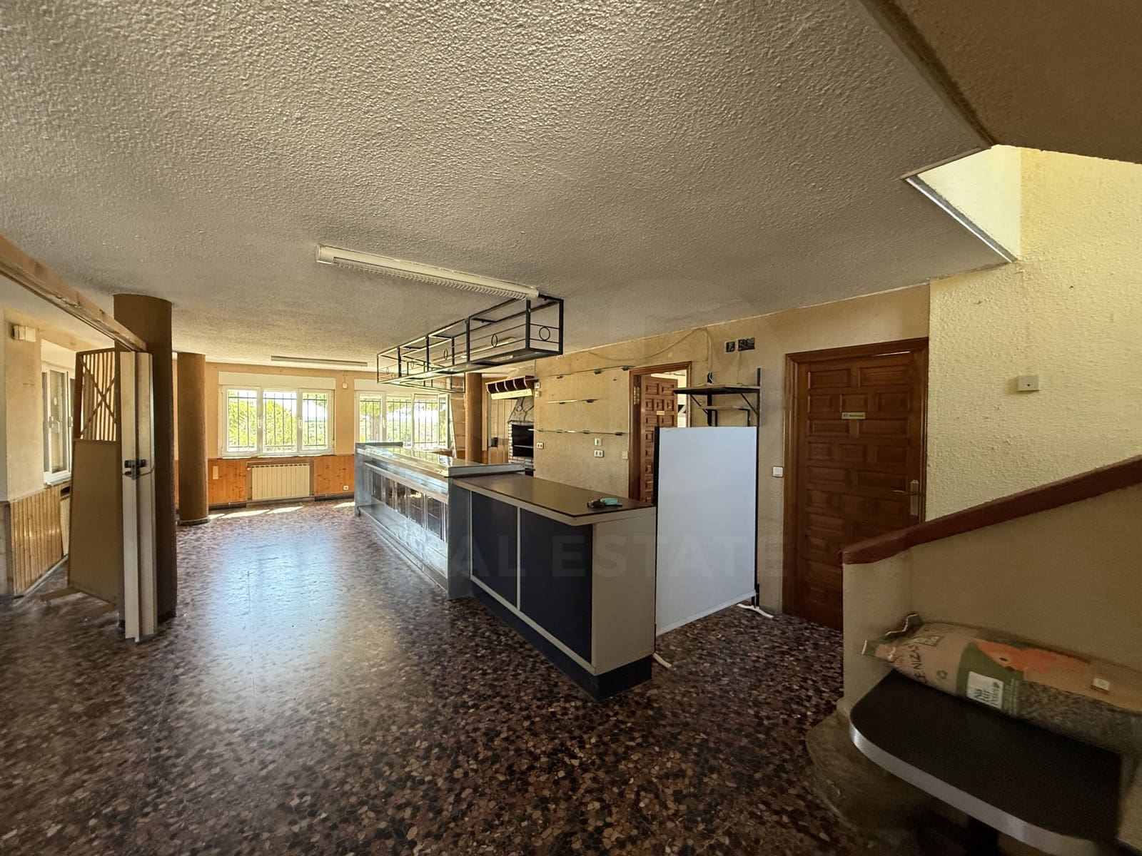 3 Zimmer Haus zu verkaufen in Leon Stadt mit Garage - 179.900 € (Ref: 9988407)