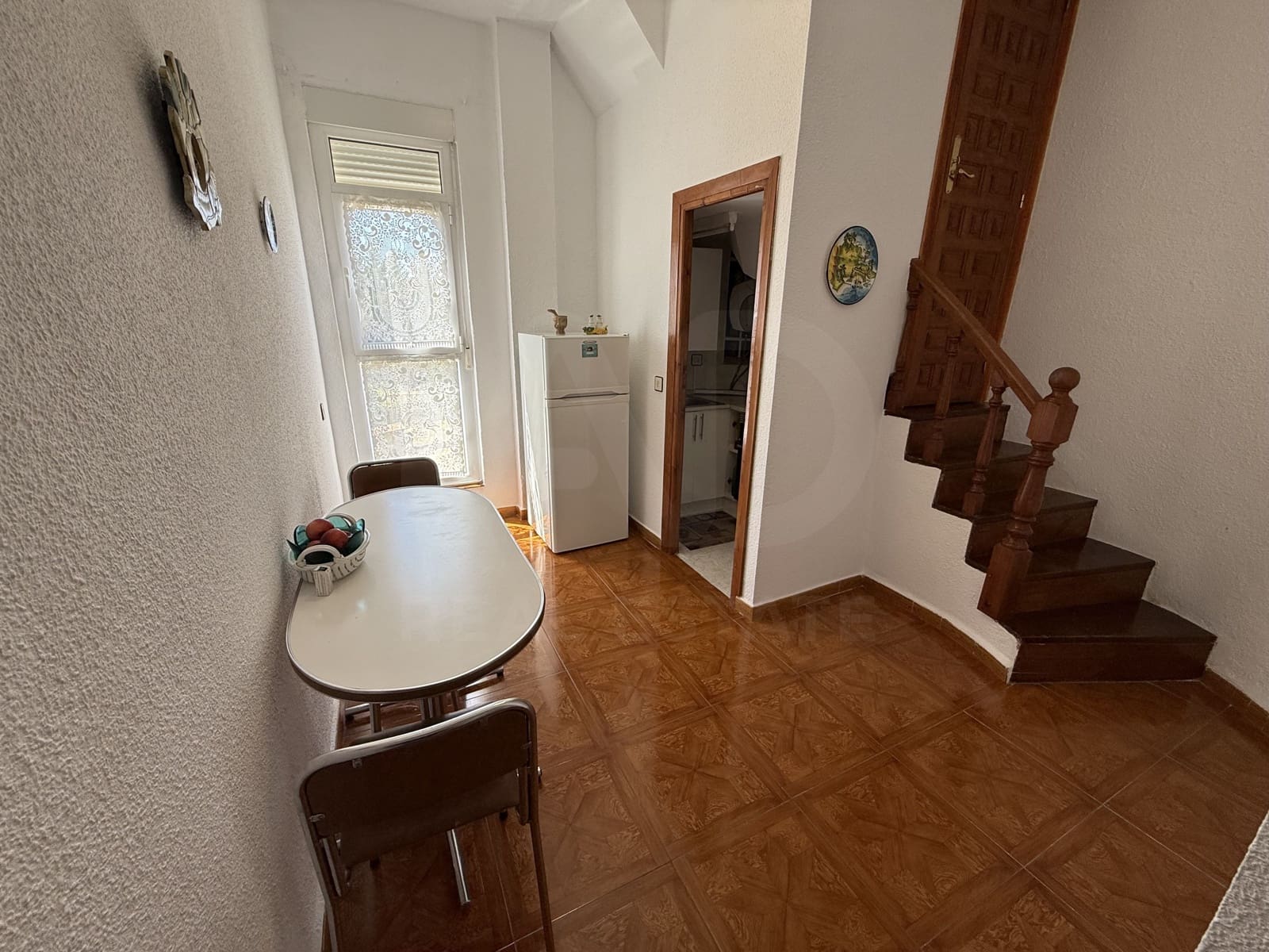 3 Zimmer Haus zu verkaufen in Leon Stadt mit Garage - 179.900 € (Ref: 9988407)