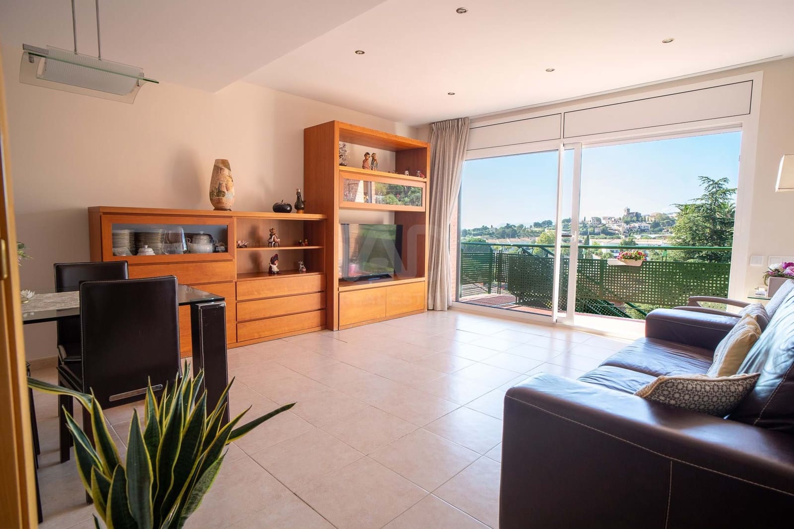 7 soverom Hus til salgs i Barcelona by med garasje - € 890 000 (Ref: 9988408)