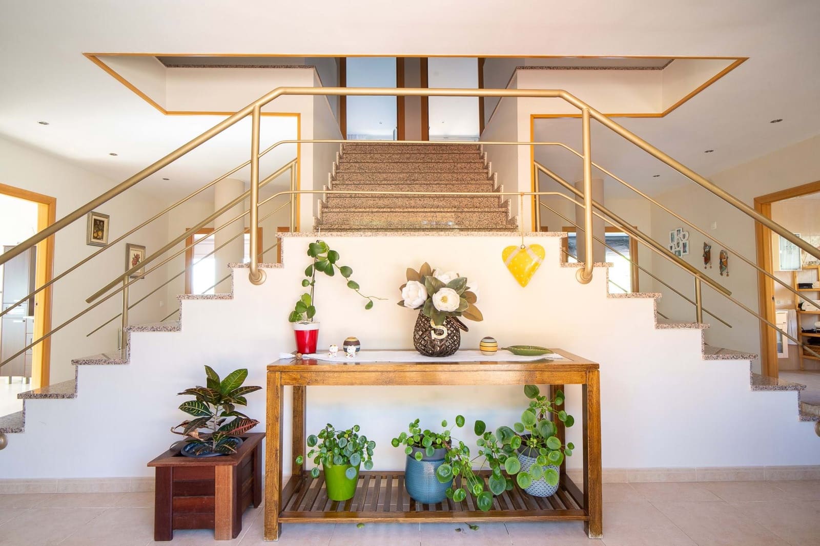 7 soverom Hus til salgs i Barcelona by med garasje - € 890 000 (Ref: 9988408)