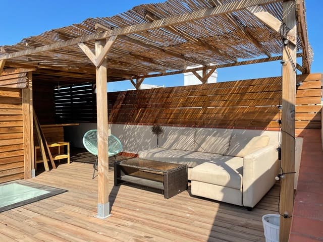 Ático de 2 habitaciones en Sant Pere, Santa Caterina i La Ribera, Barcelona ciudad en venta - 439.000 € (Ref: 9988409)