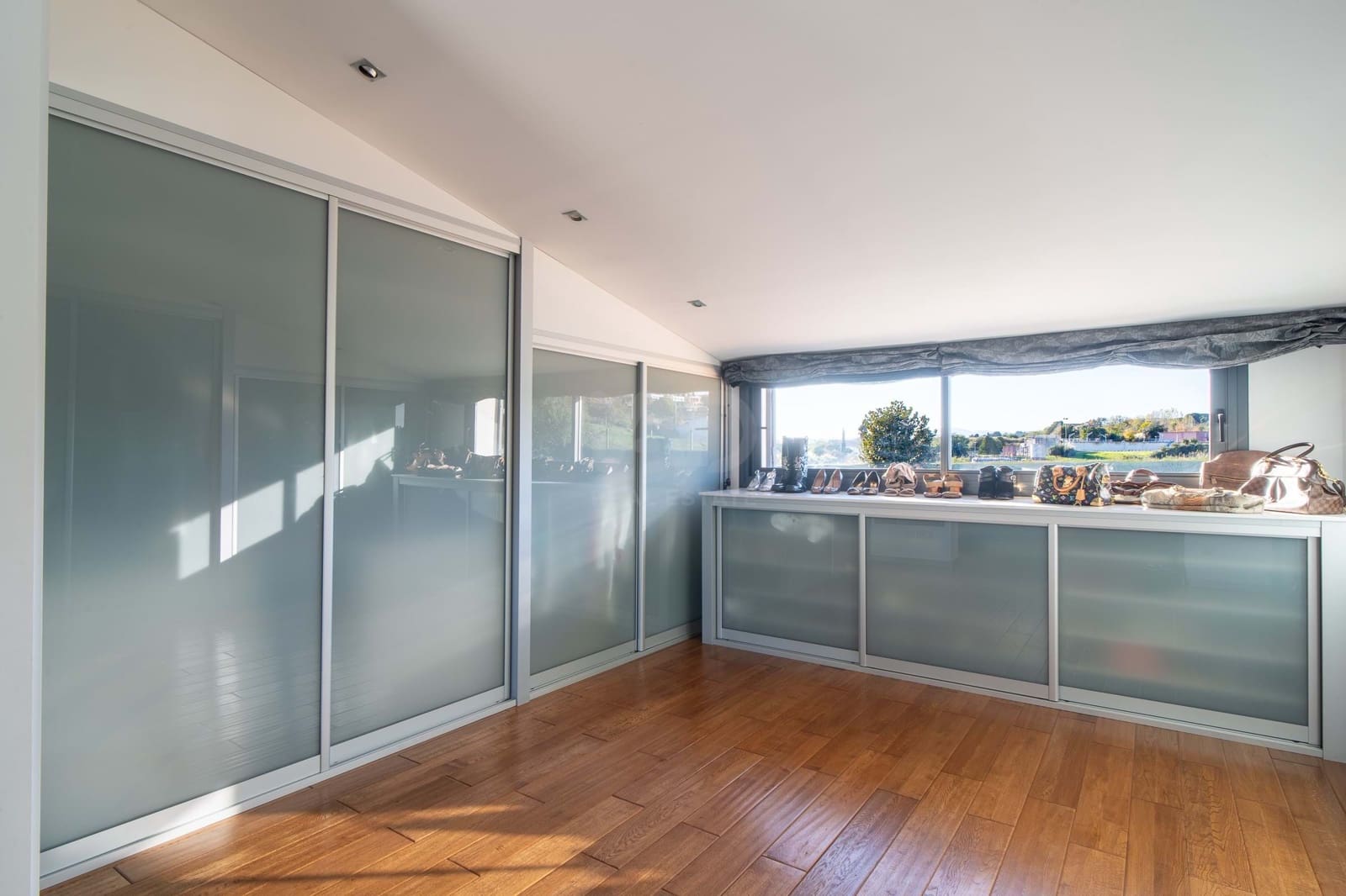 6 Zimmer Haus zu verkaufen in Sant Vicenc de Montalt mit Pool Garage - 1.245.000 € (Ref: 9988410)