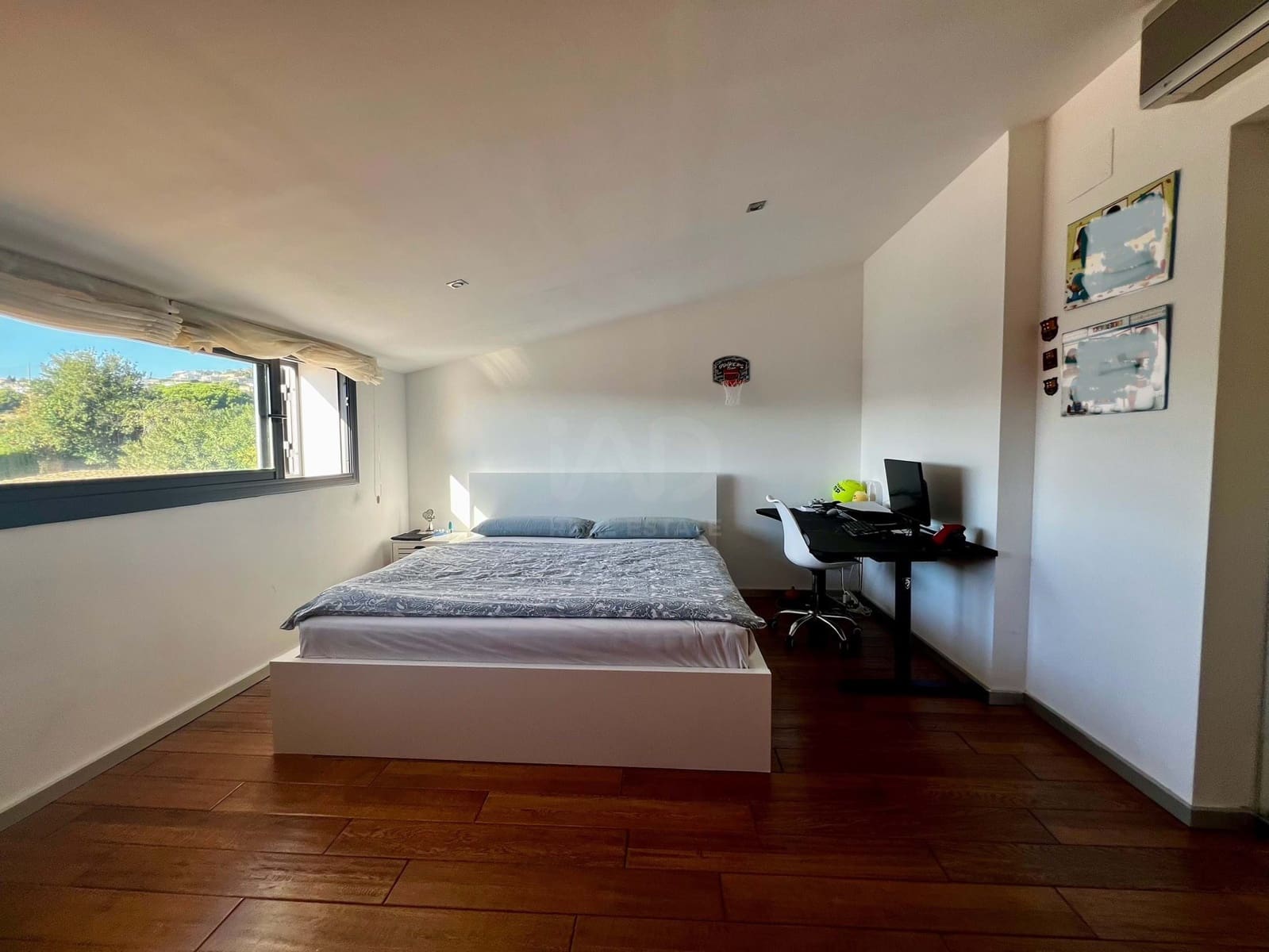 6 Zimmer Haus zu verkaufen in Sant Vicenc de Montalt mit Pool Garage - 1.245.000 € (Ref: 9988410)