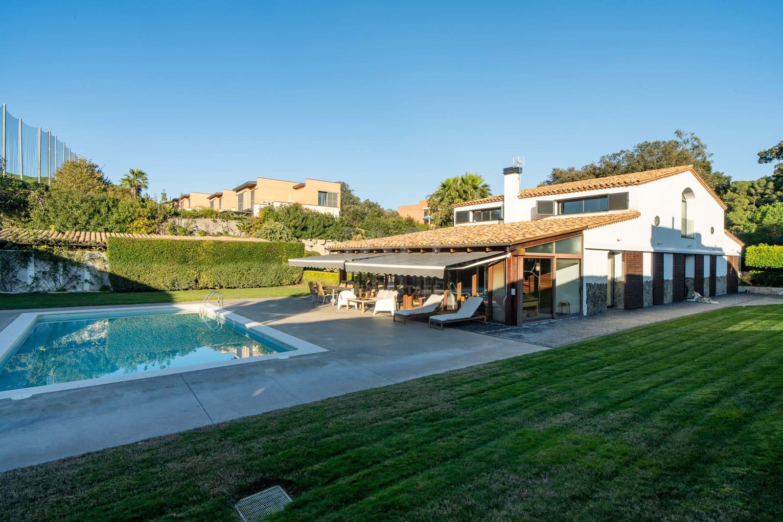 6 Zimmer Haus zu verkaufen in Sant Vicenc de Montalt mit Pool Garage - 1.245.000 € (Ref: 9988410)