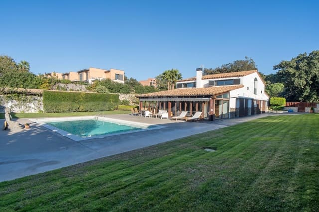 6 Zimmer Haus zu verkaufen in Sant Vicenç de Montalt mit Pool Garage - 1.245.000 € (Ref: 9988410)