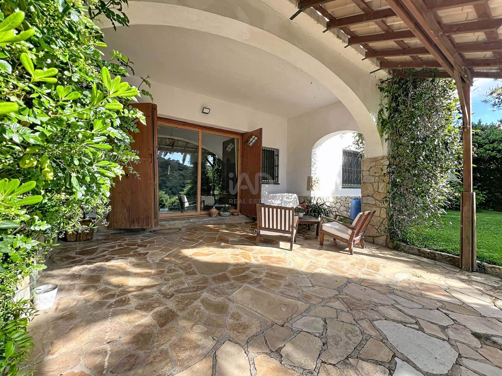 6 sypialnia Dom na sprzedaż w Miasto Barcelona - 525 000 € (Ref: 9988411)
