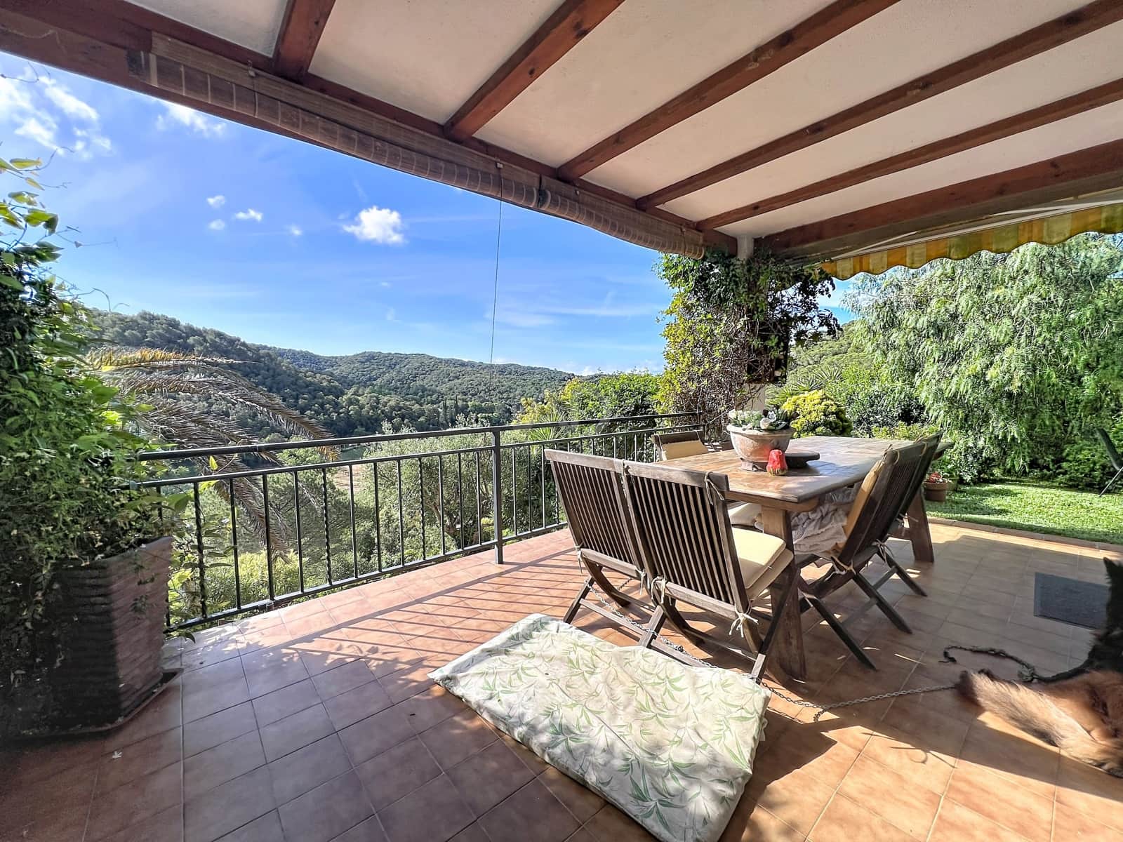 6 sypialnia Dom na sprzedaż w Miasto Barcelona - 525 000 € (Ref: 9988411)