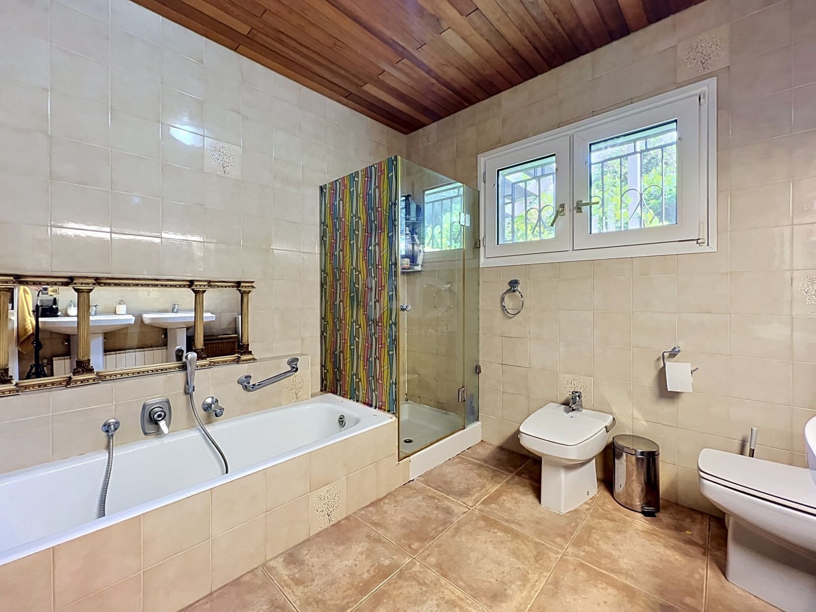 6 sypialnia Dom na sprzedaż w Miasto Barcelona - 525 000 € (Ref: 9988411)